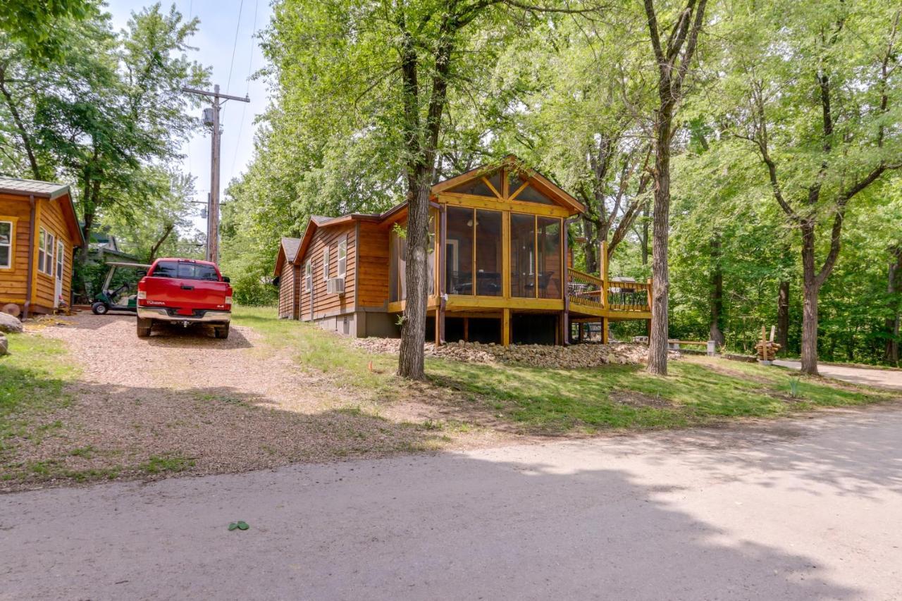 Warsaw Cabin With Sunroom And Lake Access! Kültér fotó